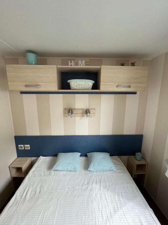 Mobil-Home Climatise Avec Piscine Aureilhan  Exterior photo